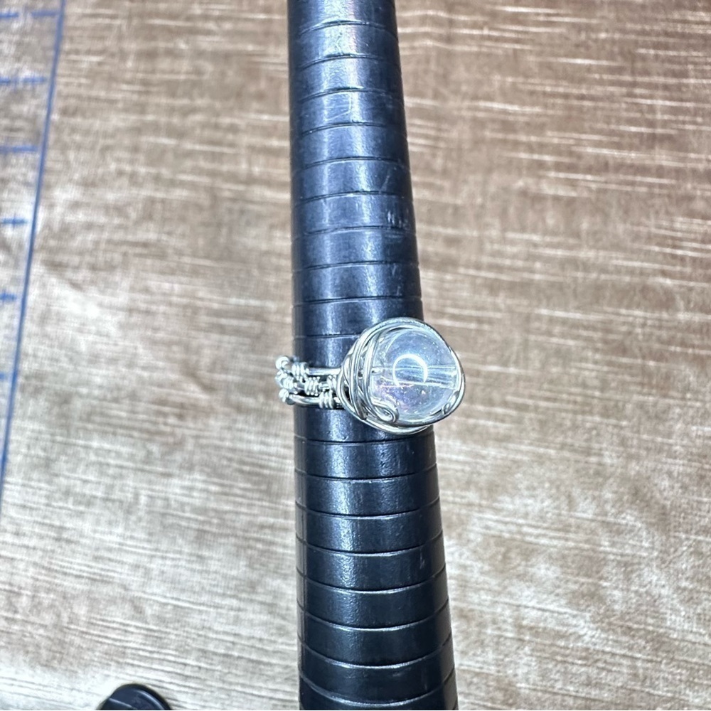 Glass Wire wrap ring size 10 - Picture 6 of 8